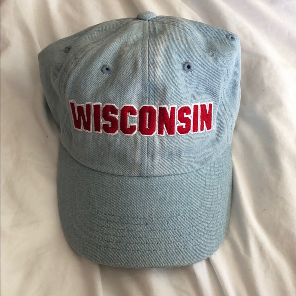 VS Pink Wisconsin Badgers Baseball Hat